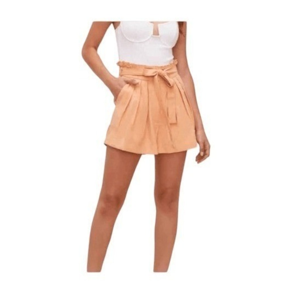 Astr The Label Pacific‎ Pleated Tie Waist Shorts Peach Papaya High Waist M
